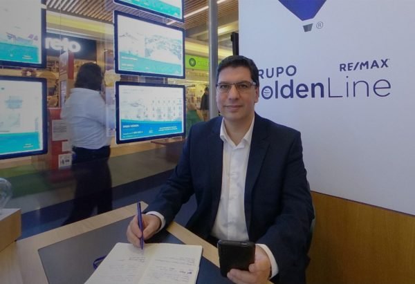 carlos - Golden Line